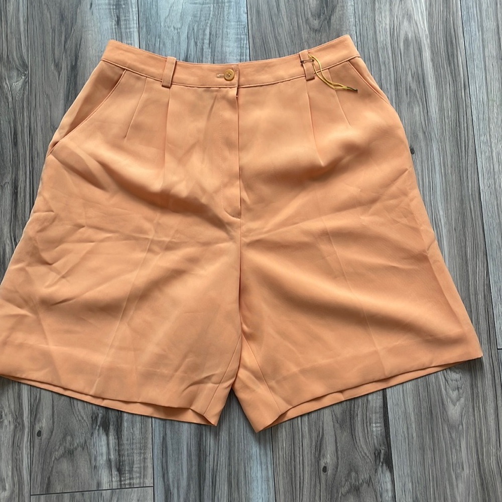 Astra short